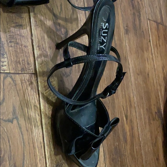 High heels - Picture 2 of 2